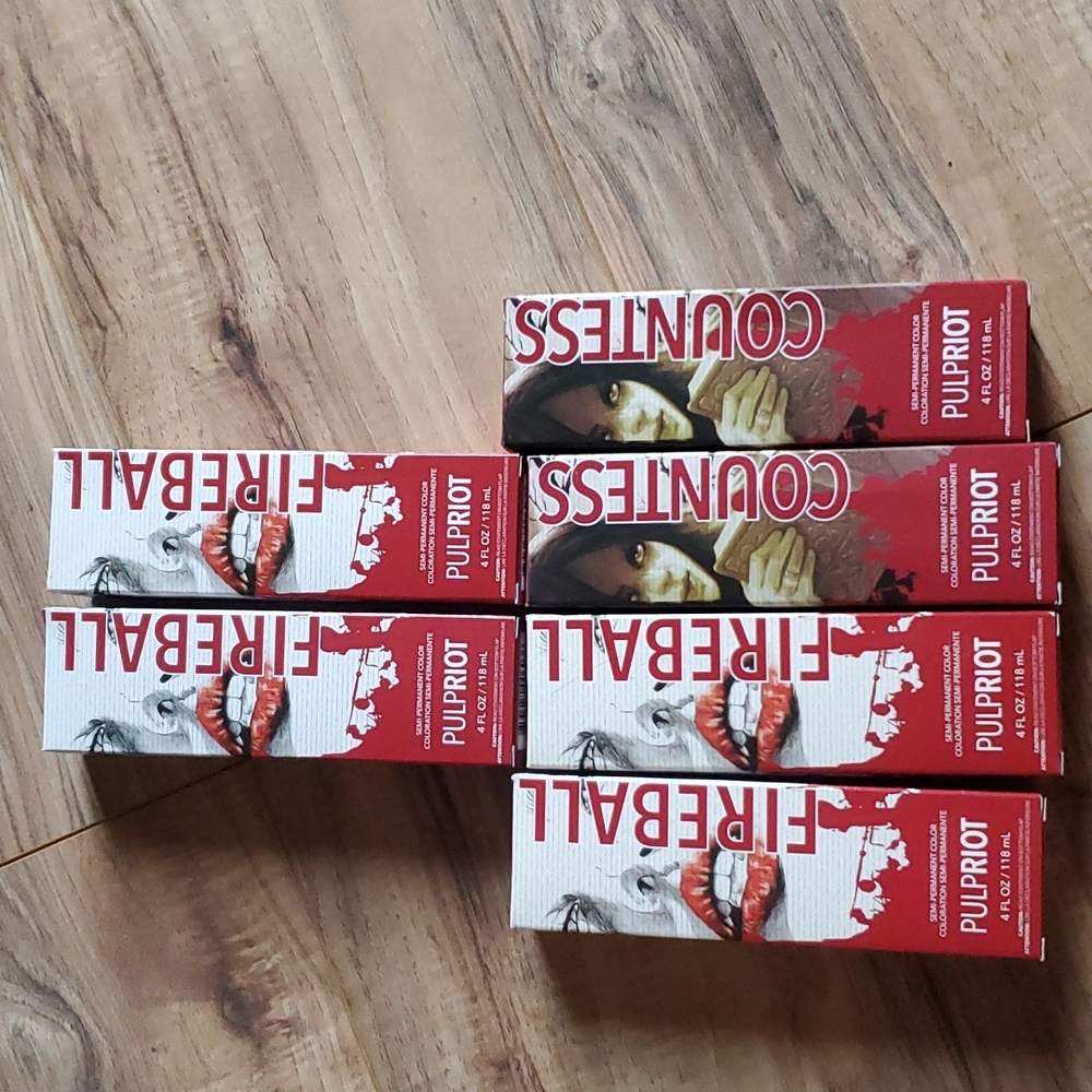 Pulp riot red direct dye haircolor